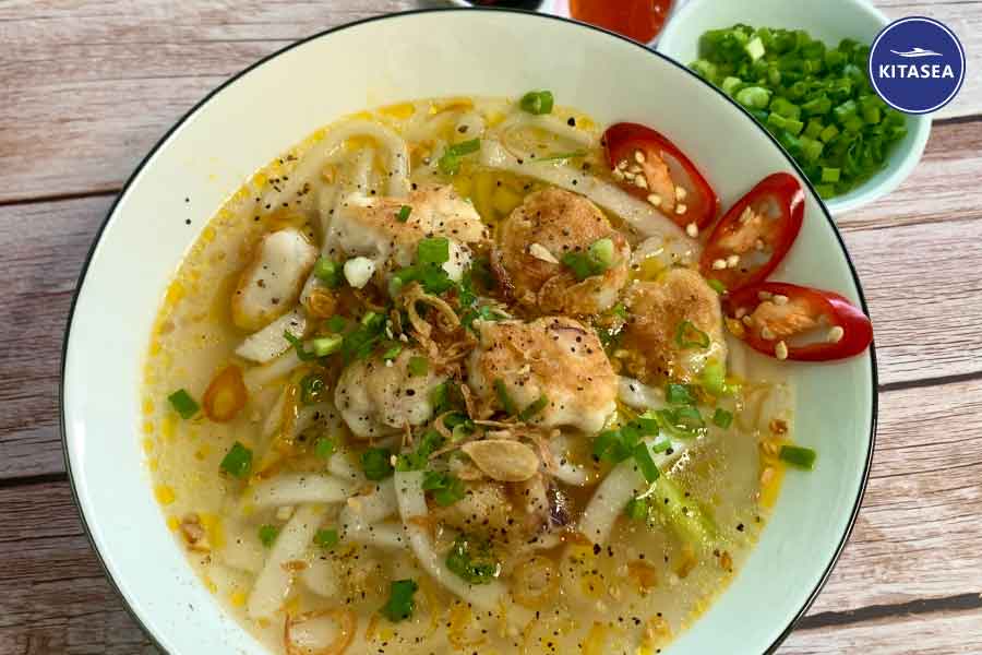 banh canh cha muc